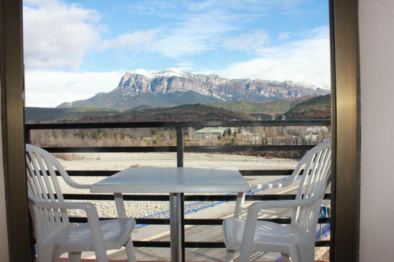 Apartamento Vive Aínsa Εξωτερικό φωτογραφία