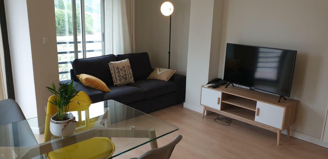 Apartamento Vive Aínsa Εξωτερικό φωτογραφία