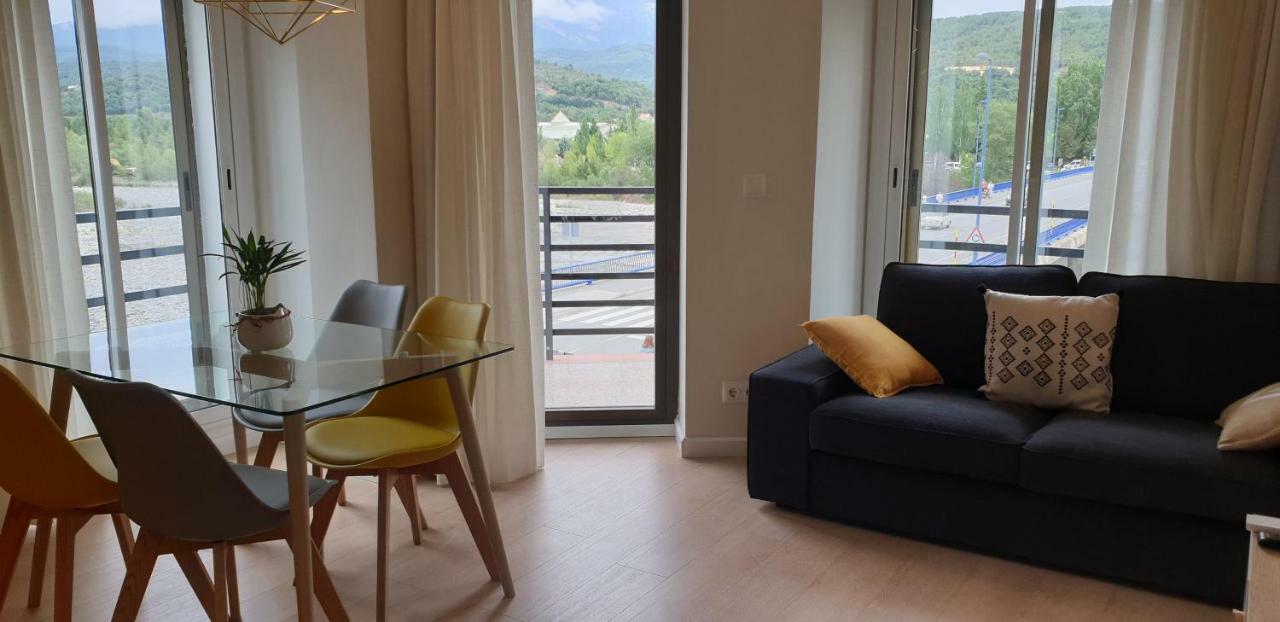 Apartamento Vive Aínsa Εξωτερικό φωτογραφία